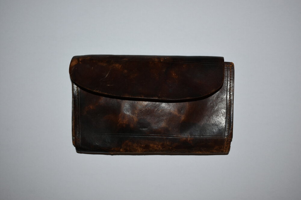 Leather wallet gift