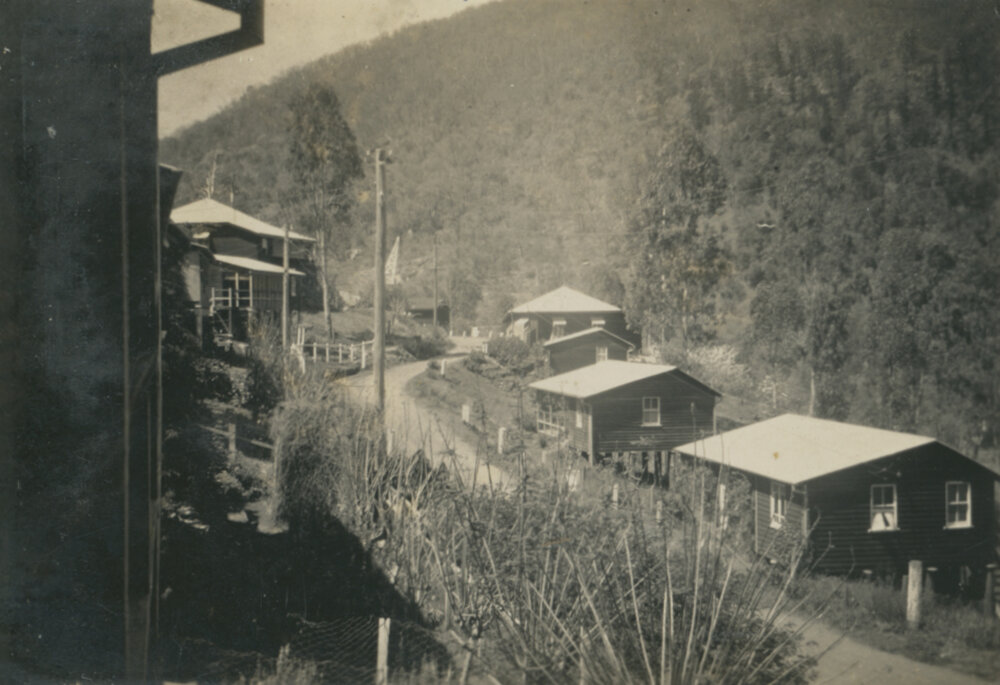 Rocky Street, Somerset Dam 