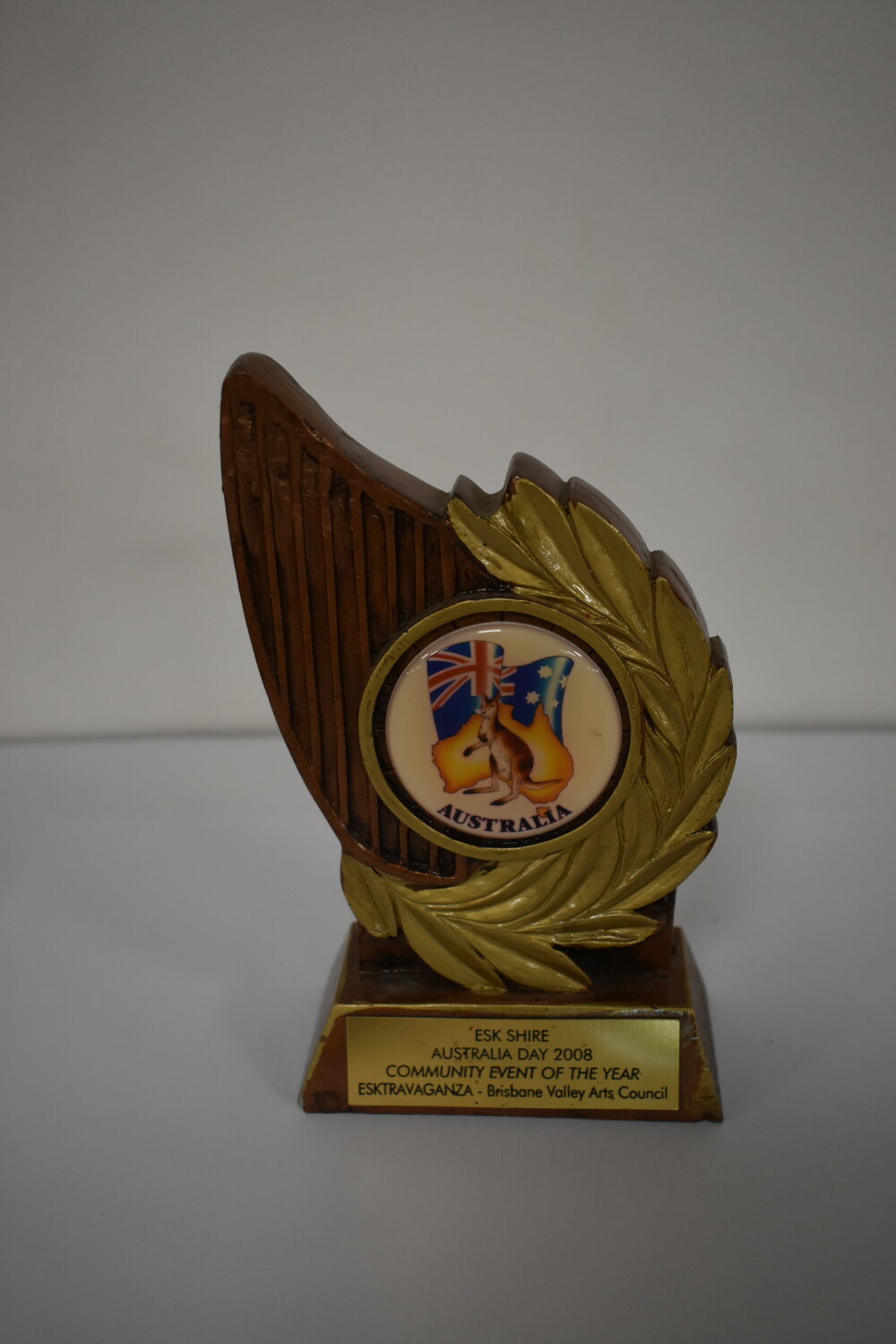 Australia Day trophy for Community Event of the Year 2008 to the Brisbane Valley Arts Council 