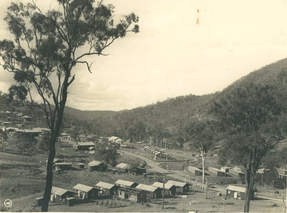 Somerset Dam township from the hillside above the sand pump