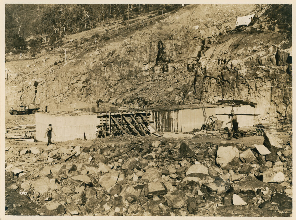 Cut-off trench on the tail tower side