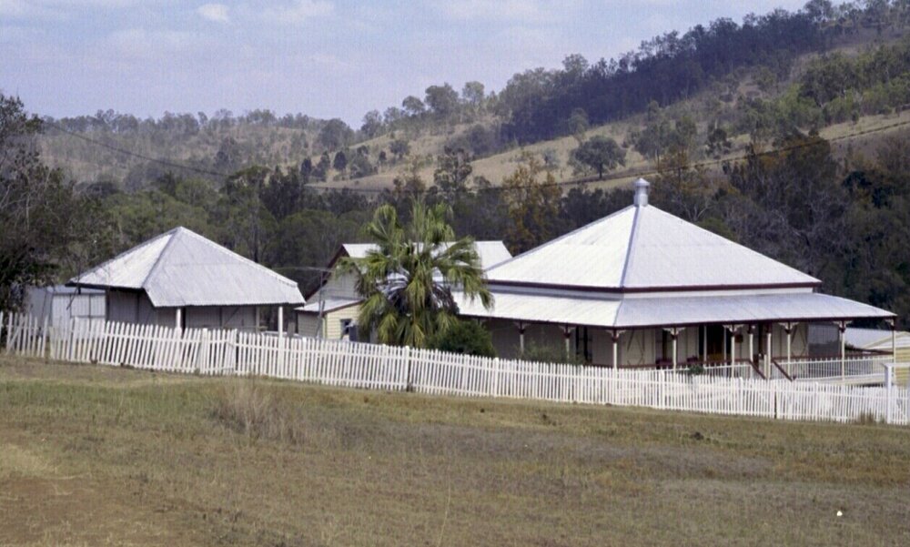 House at 1625 Somerset road, Dundas, 2002