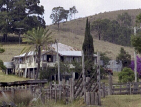 House at 334 Kipper Creek Road, Hine Peninsula, 2002