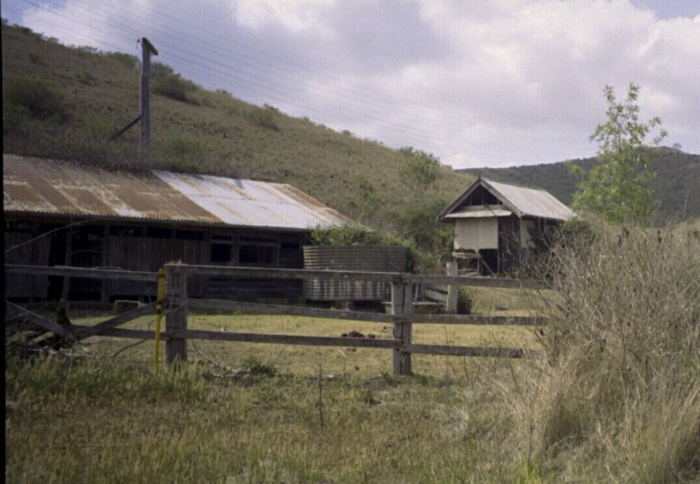 Farm complex on Frampton Road, Hine Peninsula, 2002