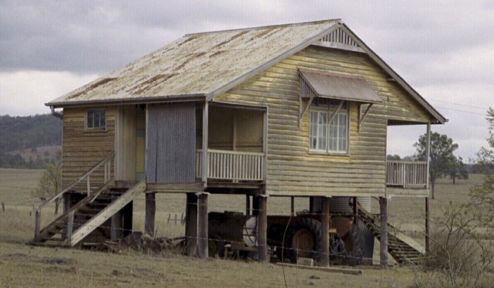 Old school in Buaraba, 2002