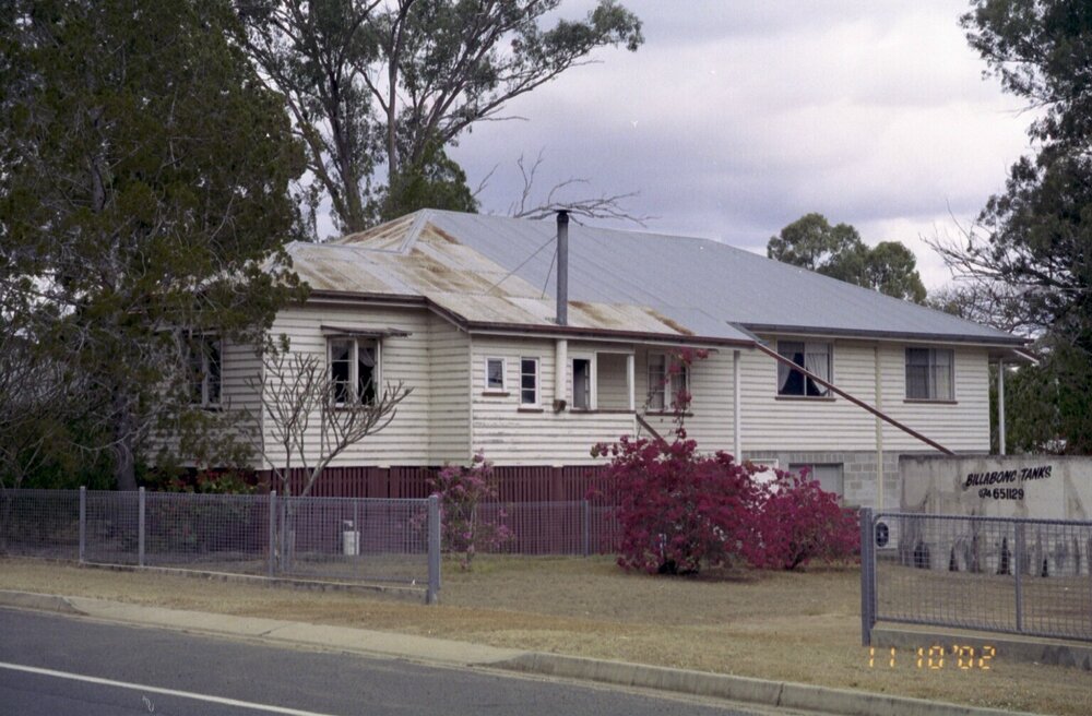 Dixon House in Coominya, 2002