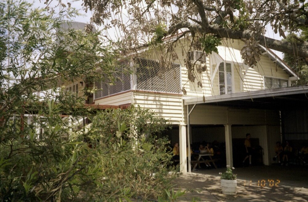 Patrick Estate State School, 2002