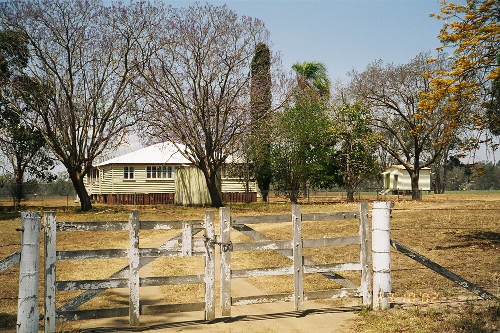 House on Vernon Road, Wivenhoe Pocket, 2002