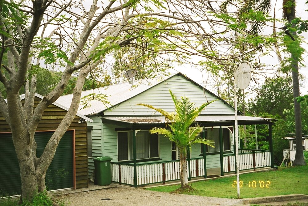 House on Albert Street, Somerset Dam, 2002