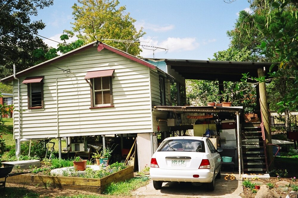 Cottage on Gipps Street, Somerset Dam, 2002
