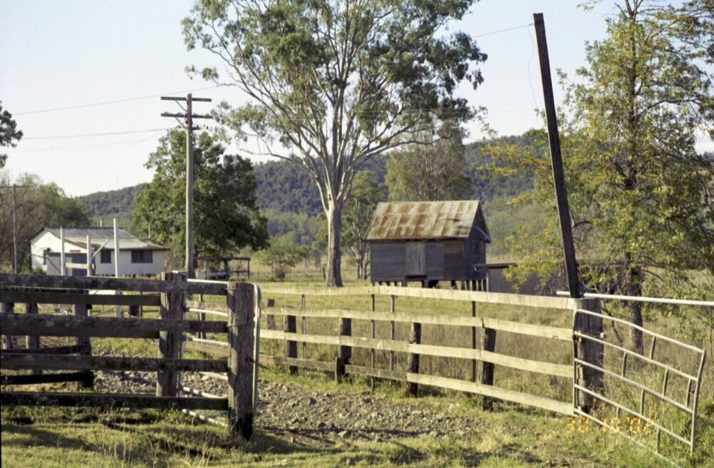 Unidentified property, Esk Shire Region, 2002