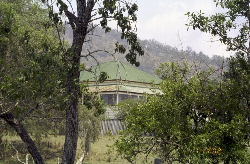 Unidentified house, Esk Shire Region, 2002