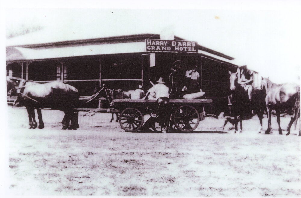 Harry Darr's Grand Hotel