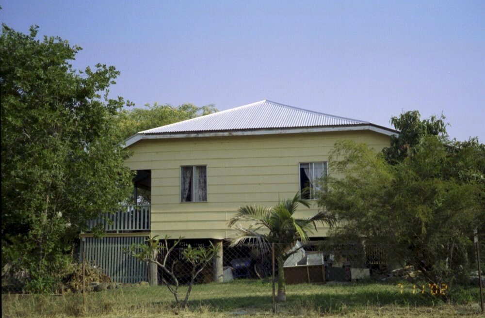 Unidentified house, Esk Shire Region, 2002