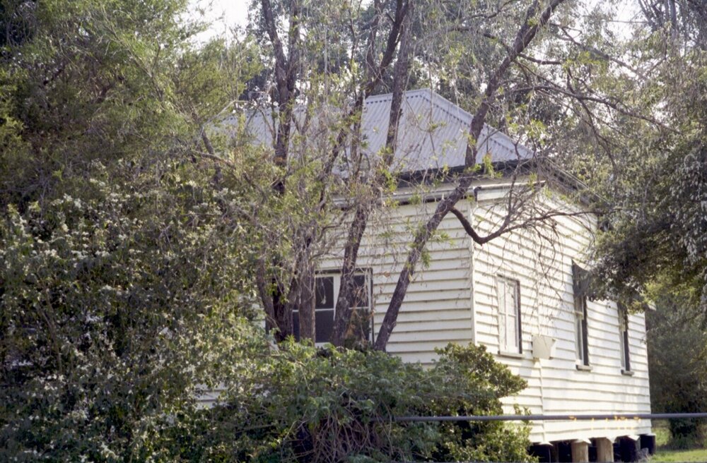Unidentified house, Esk Shire region, 2002