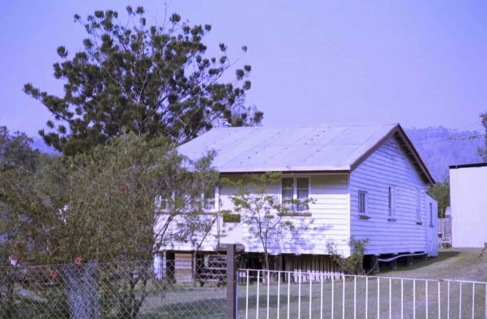 Unidentified house, Esk Shire region, 2002