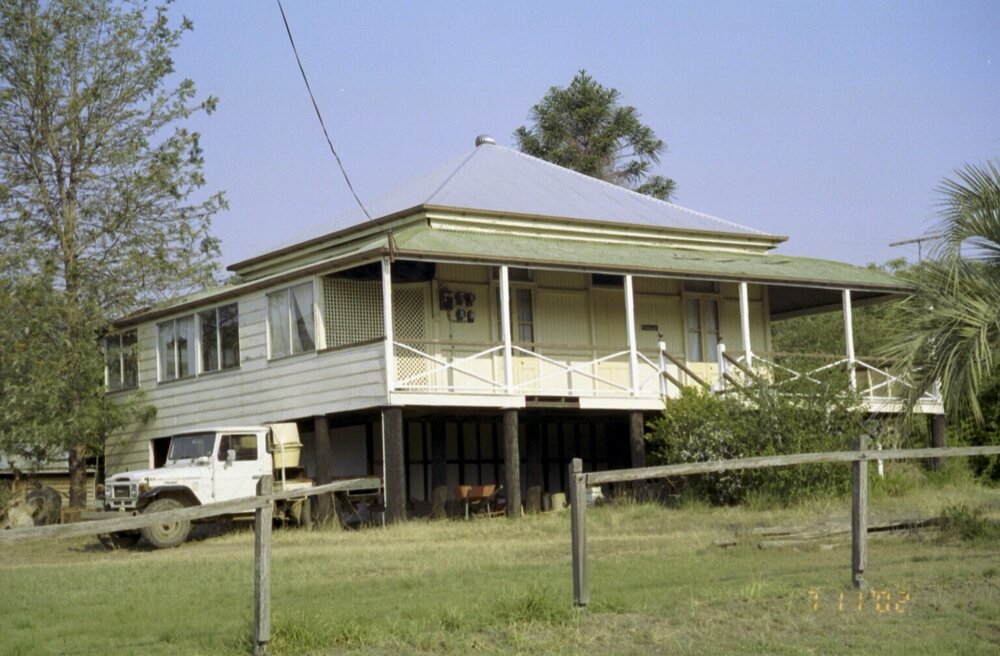Unidentified house, Esk Shire region, 2002