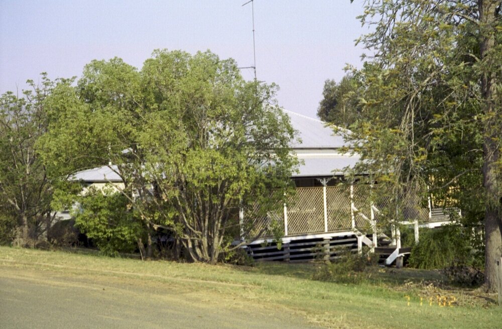 Unidentified house, Esk Shire region, 2002