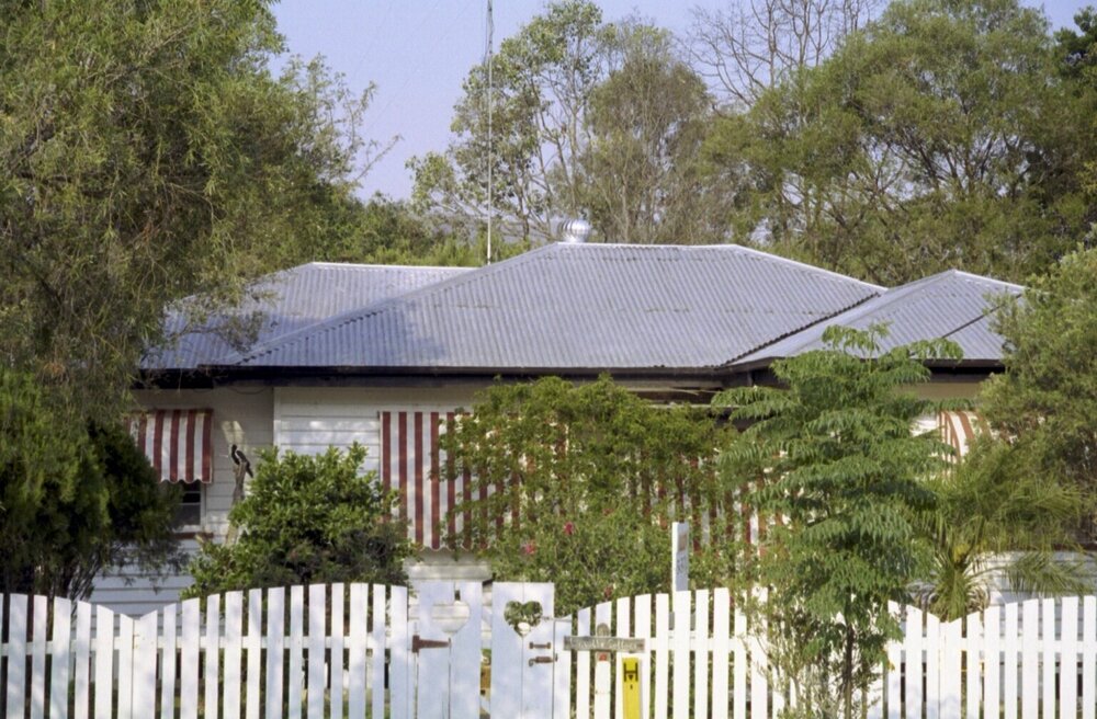 Unidentified house, Esk Shire region, 2002