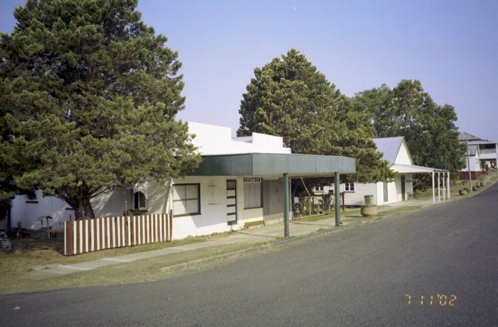 Unidentified building, Esk Shire region, 2002
