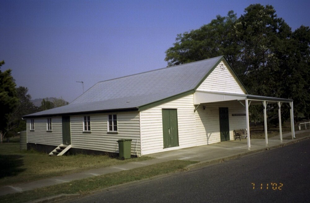 Unidentified building, Esk Shire region, 2002