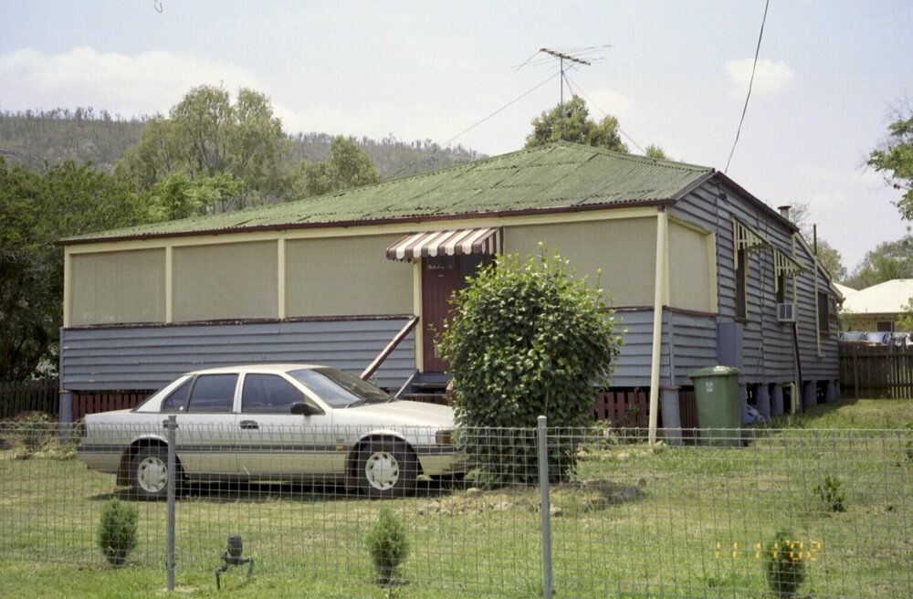 Unidentified house, Esk Shire Region, 2002