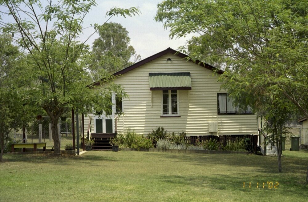 Unidentified house, Esk Shire Region, 2002