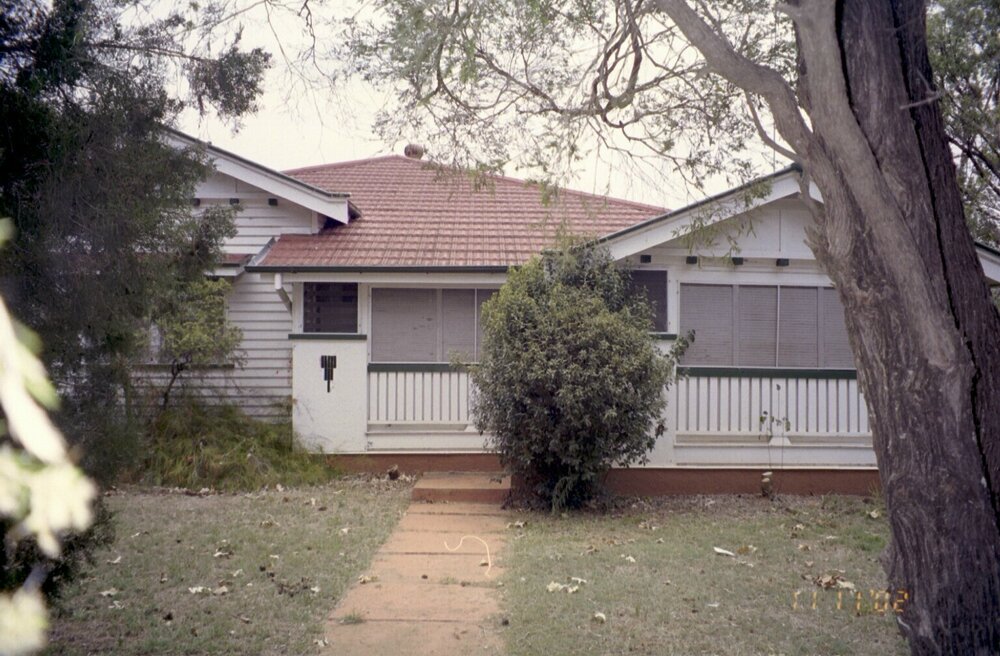 Unidentified house, Esk Shire Region, 2002