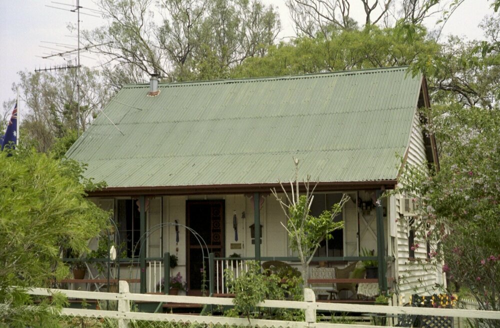 Unidentified house, Esk Shire Region, 2002