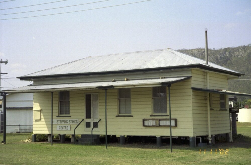 Unidentified building, Esk Shire Region, 2002