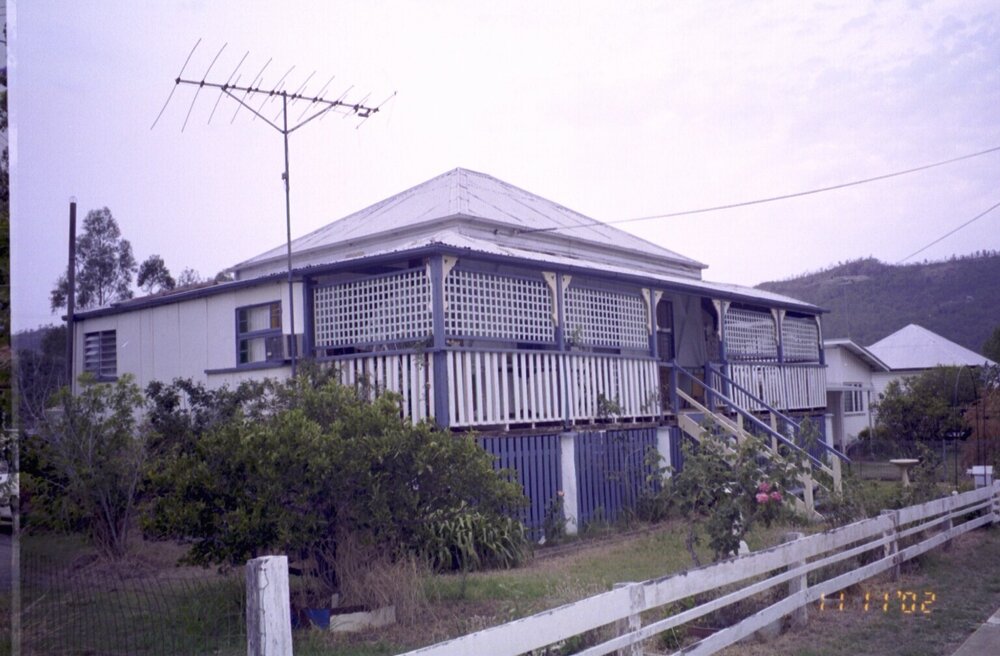 Unidentified house, Esk Shire Region, 2002
