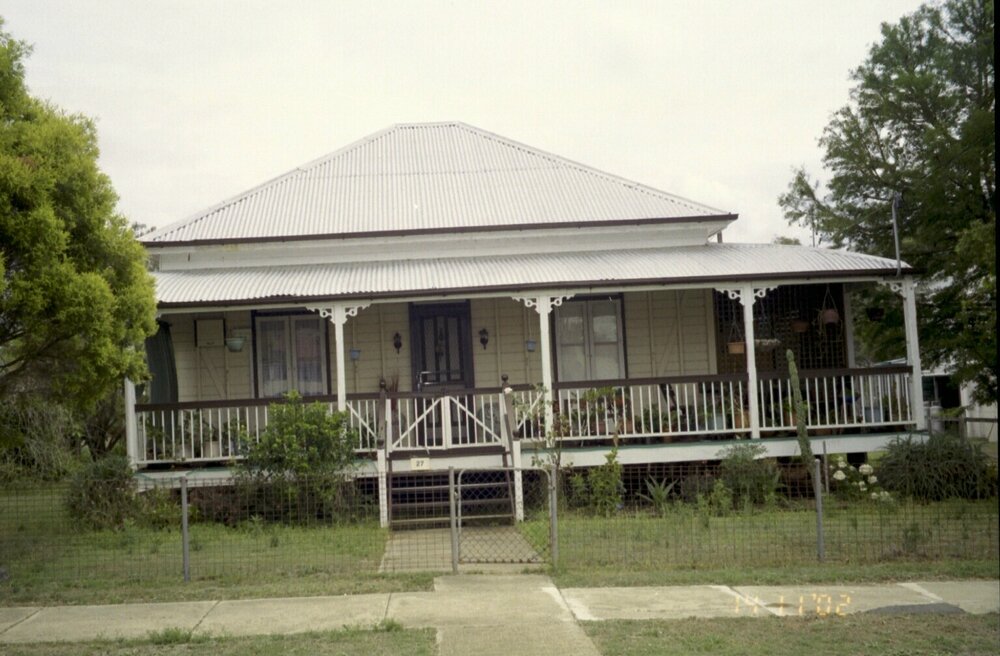 Unidentified house, Esk Shire Region, 2002