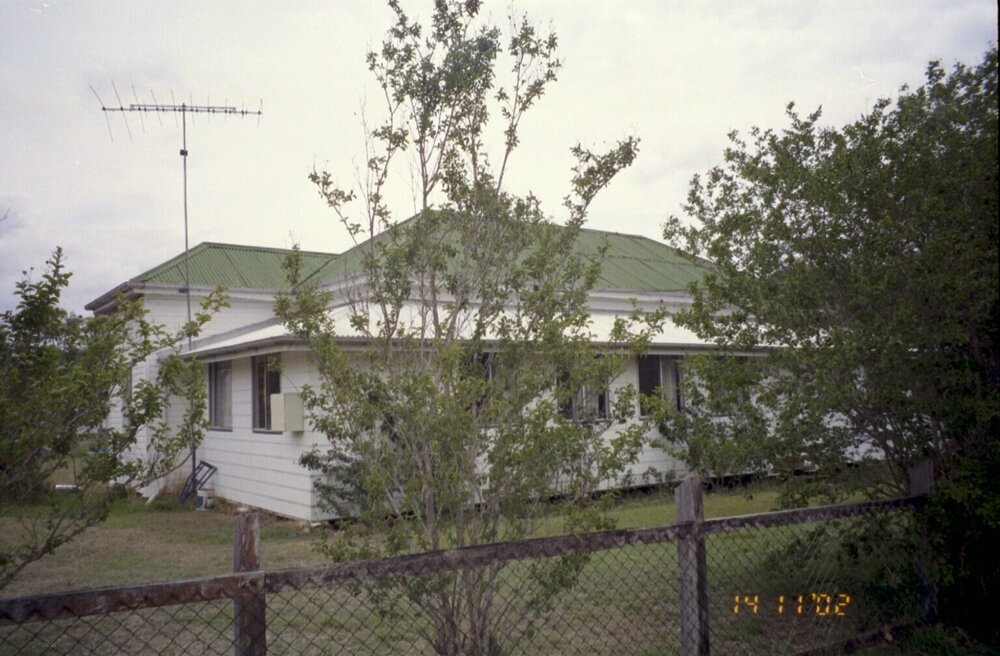Unidentified house, Esk Shire Region, 2002