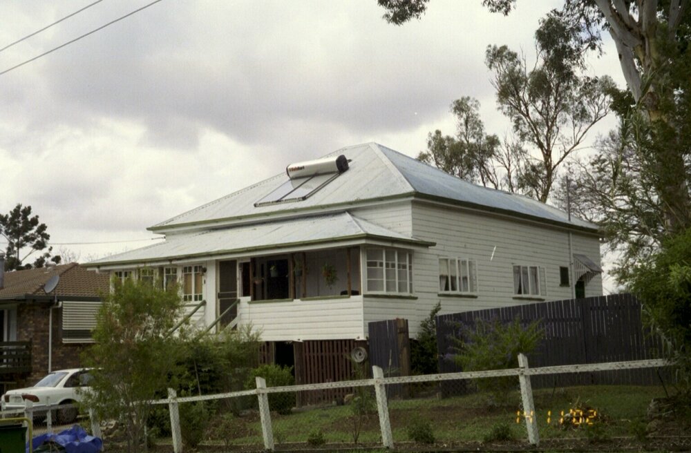 Unidentified house, Esk Shire Region, 2002