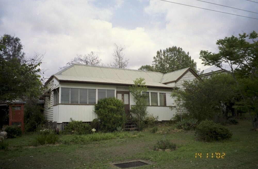 Unidentified house, Esk Shire Region, 2002