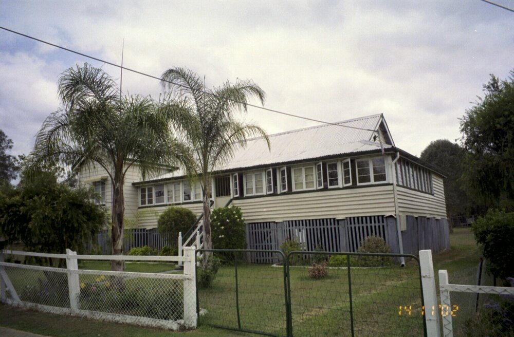 Unidentified house, Esk Shire Region, 2002