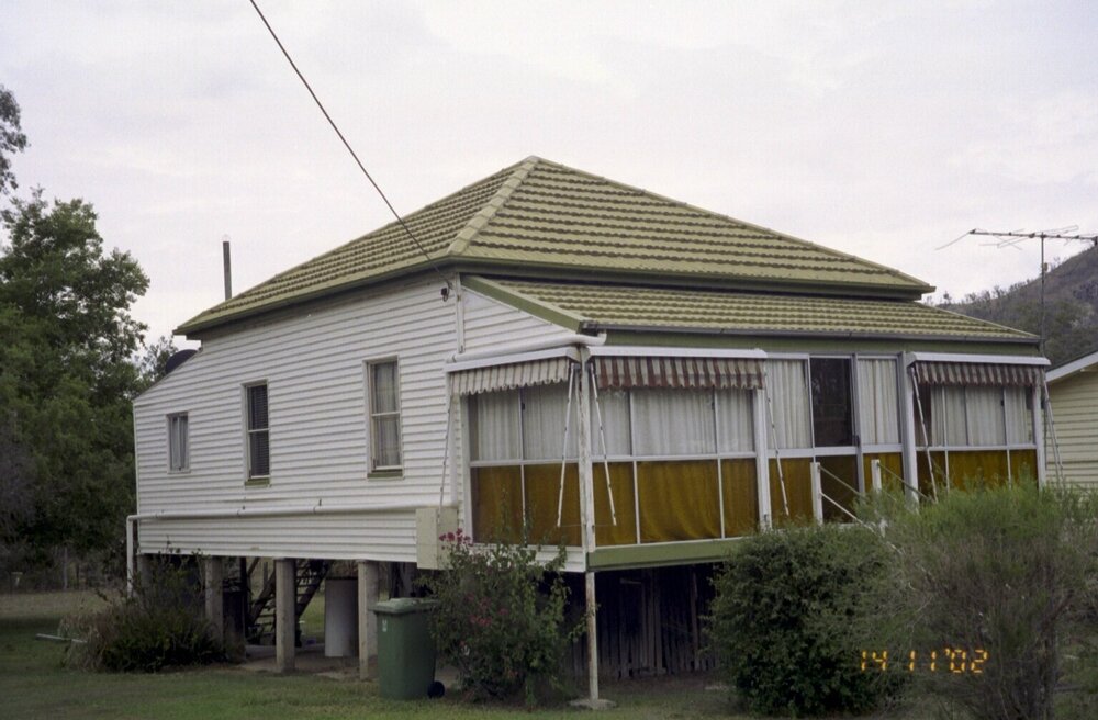 Unidentified house, Esk Shire Region, 2002