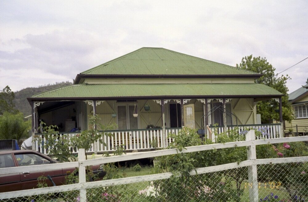 Unidentified house, Esk Shire Region, 2002