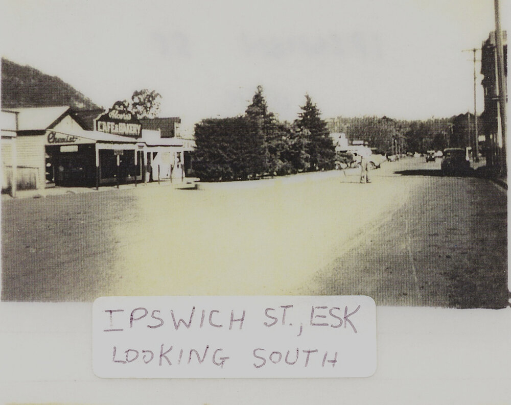 Ipswich Street, Esk