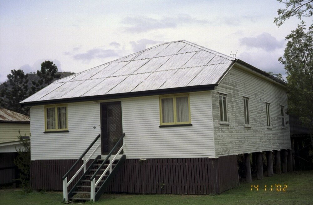 Unidentified house, Esk Shire Region, 2002