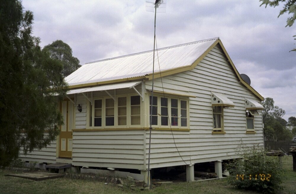 Unidentified house, Esk Shire Region, 2002