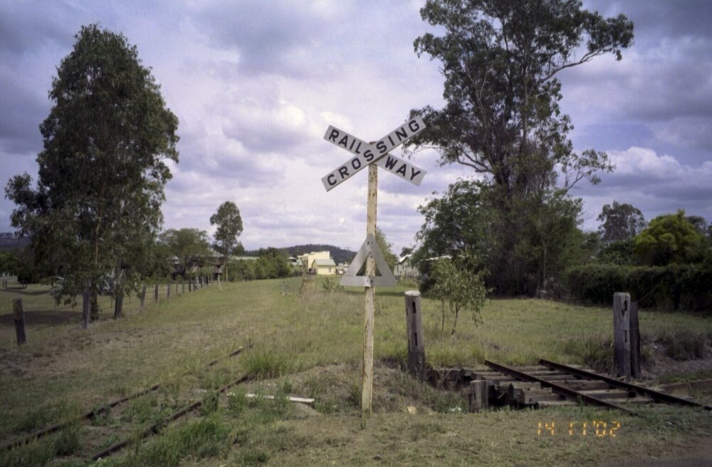 Unidentified building, Esk Shire Region, 2002