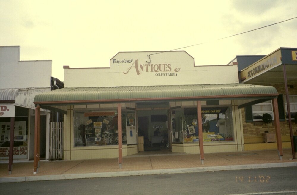Toogoolawah Antiques and collectables, Toogoolawah, 2002