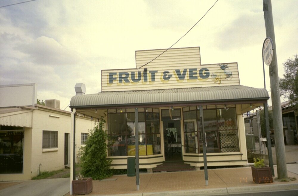 Unidentified building, Toogoolawah, 2002