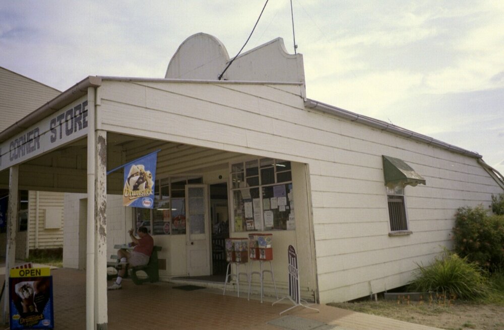 Toogoolawah Railway station, Toogoolawah, 2002