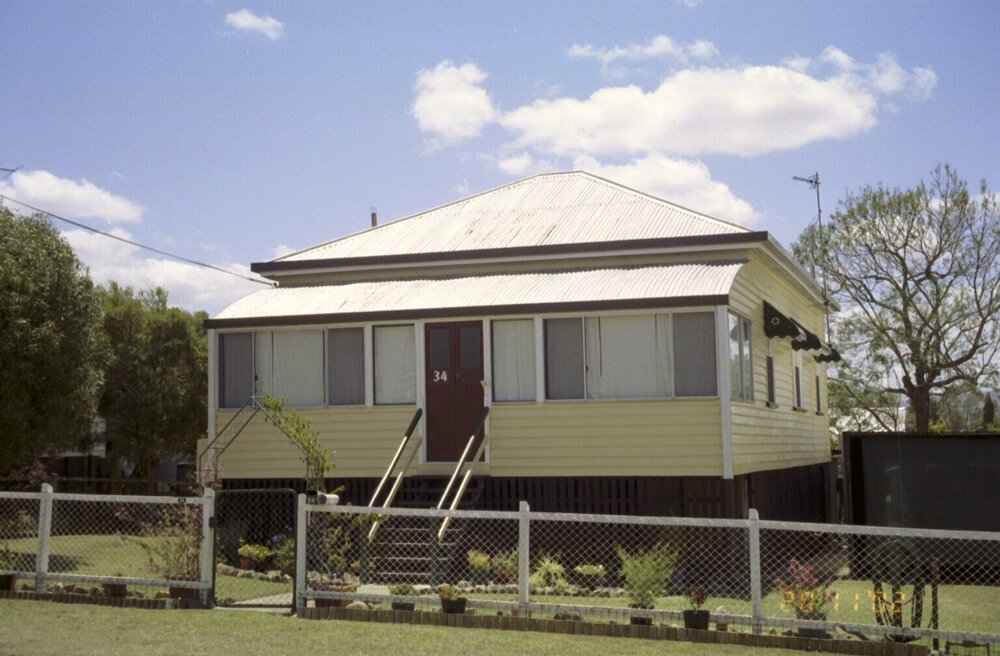 Unidentified house, Esk Shire Region, 2002