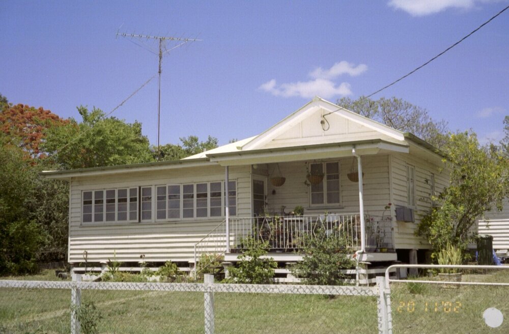 Unidentified house, Esk Shire Region, 2002