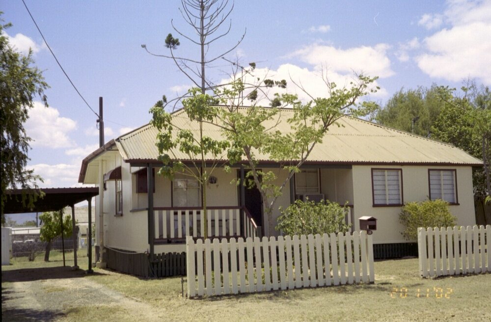 Unidentified house, Esk Shire Region, 2002