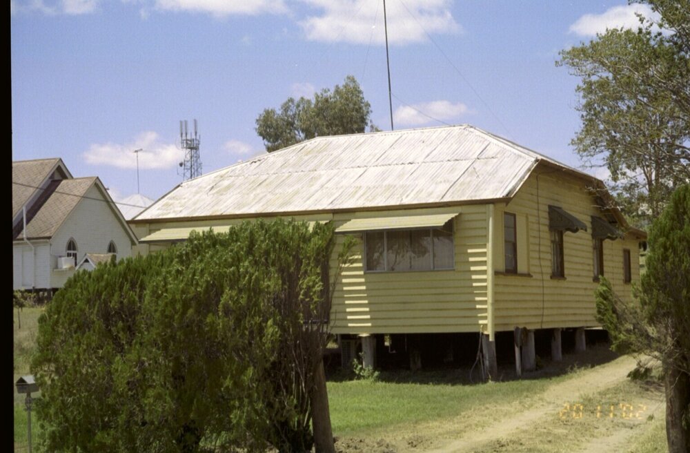 Unidentified house, Esk Shire Region, 2002
