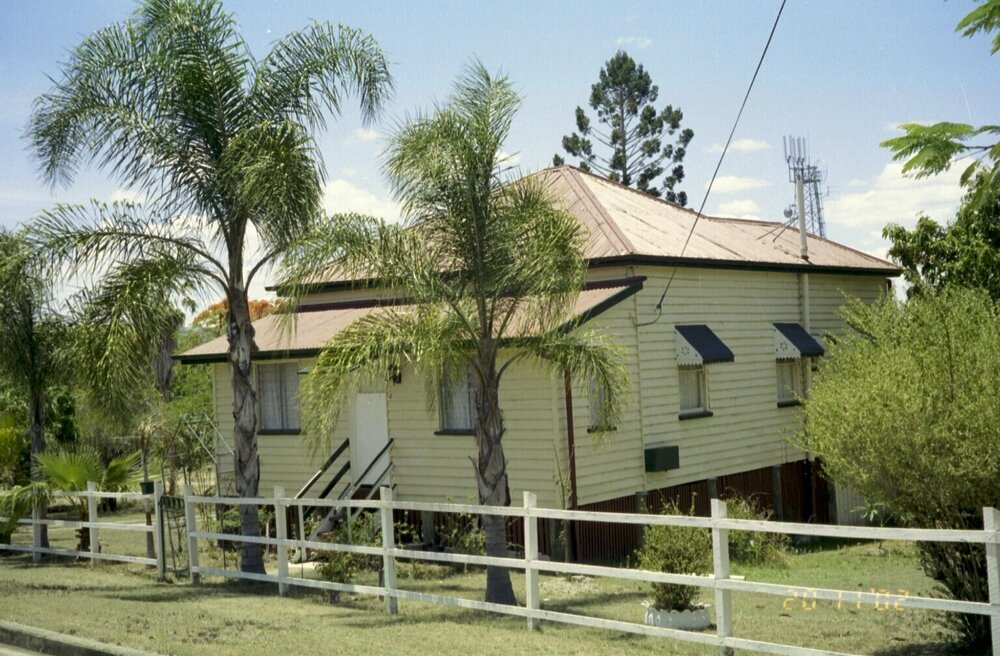 Unidentified house, Esk Shire Region, 2002